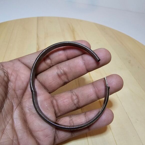 Sterling Silver 925 Ornate Scroll Design Hinged Bangle Bracelet Weighs 8 Grams - Picture 4 of 6